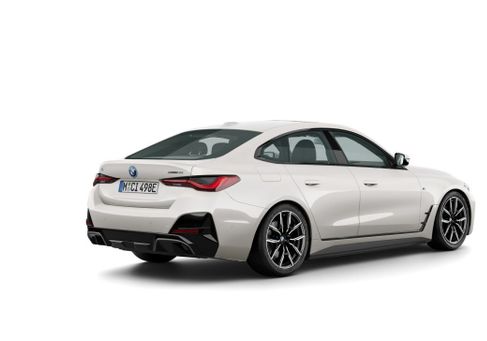 BMW i4, 2026