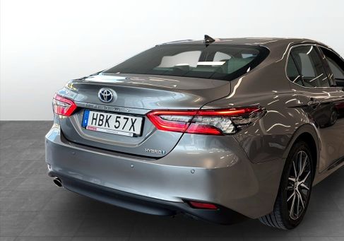Toyota Camry, 2023