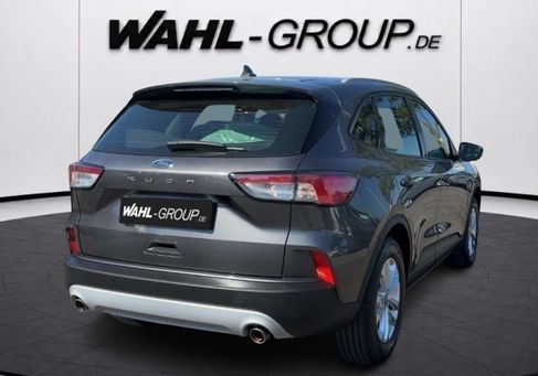 Ford Kuga, 2022