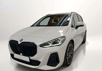 BMW 218, 2025