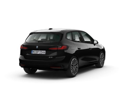 BMW 216, 2024