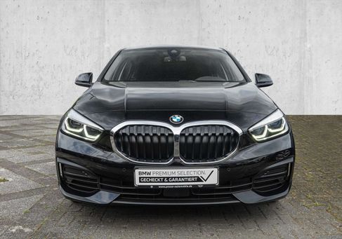 BMW 118, 2023