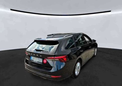 Skoda Octavia, 2021 3