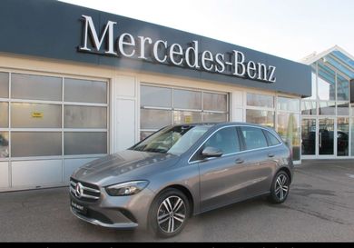 Mercedes-Benz B 250, 2022