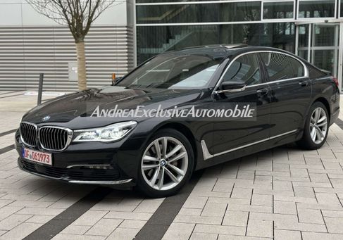 BMW 730, 2017