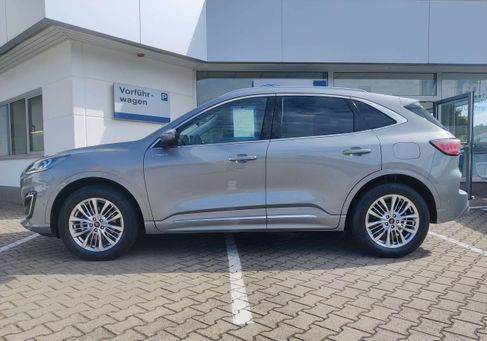 Ford Kuga, 2022
