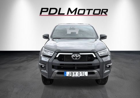Toyota Hilux, 2025