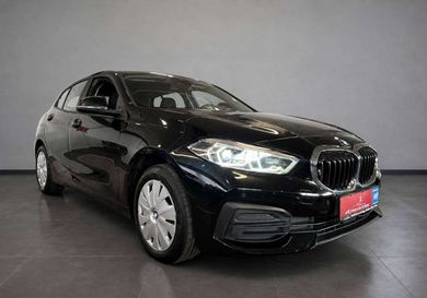 BMW 116, 2021