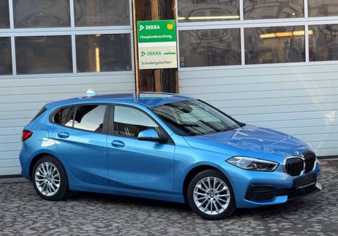 BMW 120, 2021