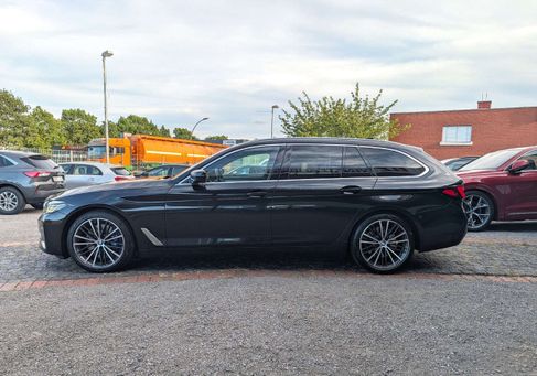 BMW 530, 2023 3