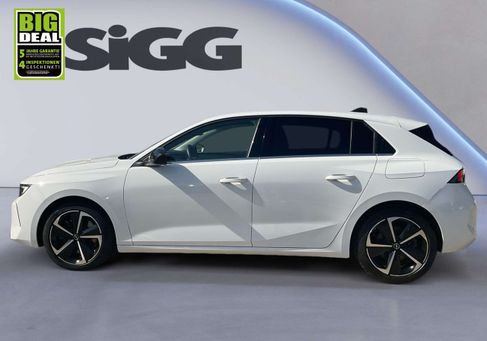 Opel Astra, 2022
