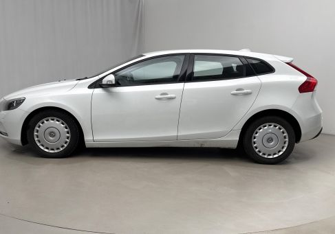 Volvo V40, 2016