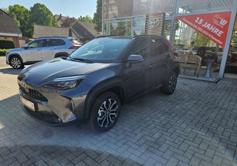 Toyota Yaris Cross, 2025