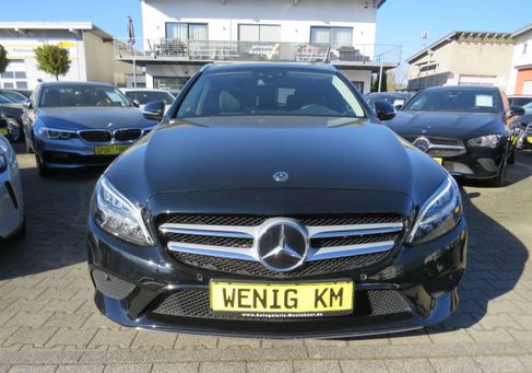 Mercedes-Benz C 300, 2021