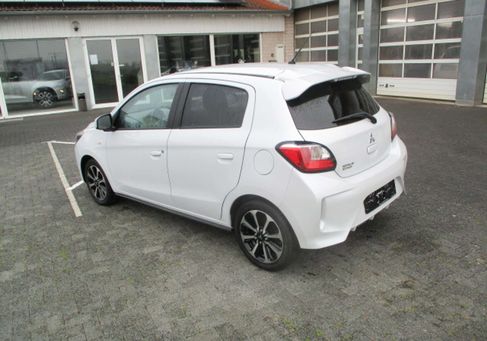 Mitsubishi Space Star, 2022 3