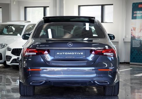 Mercedes-Benz E 300, 2021