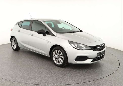 Opel Astra, 2021
