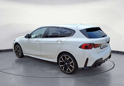 BMW 118, 2025