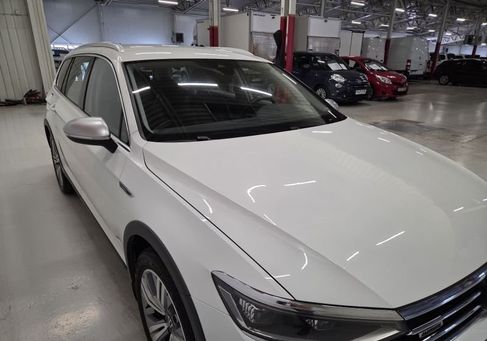 Volkswagen Passat, 2022