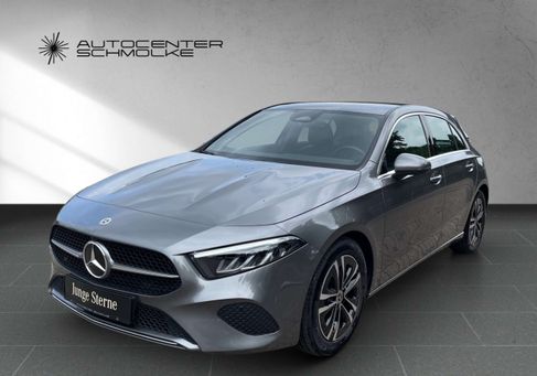 Mercedes-Benz A 180, 2025