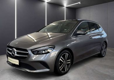 Mercedes-Benz B 200, 2022