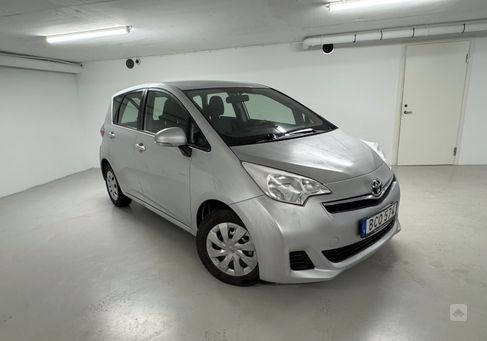 Toyota Verso-S, 2014
