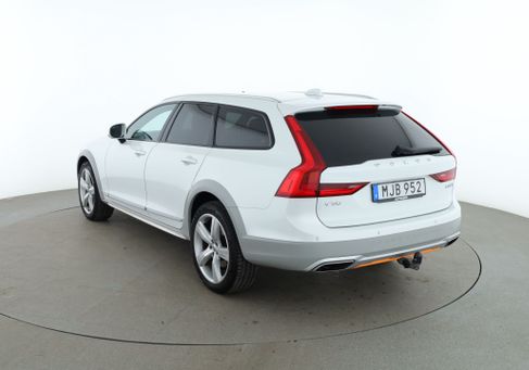 Volvo V90 Cross Country, 2019