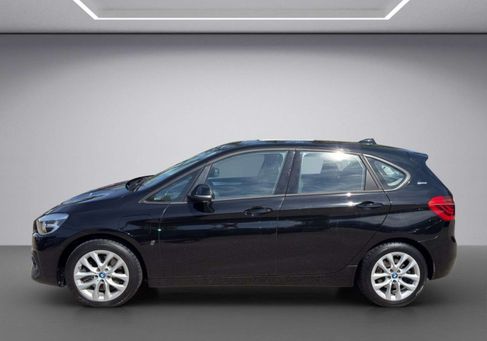 BMW 225, 2018
