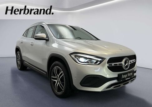 Mercedes-Benz GLA 200, 2022 2