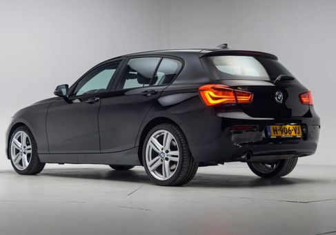 BMW 118, 2016
