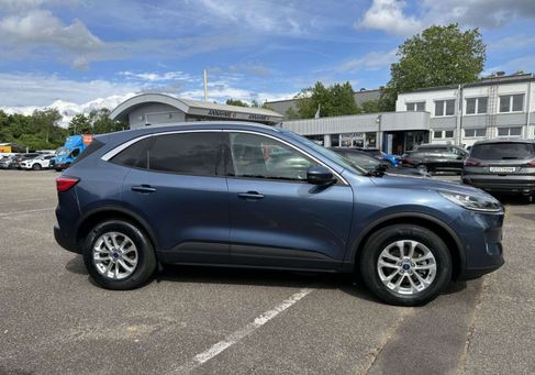 Ford Kuga, 2023