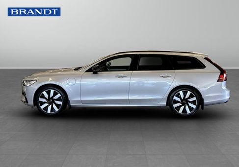 Volvo V90, 2025 3