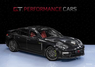 Porsche Panamera, 2023