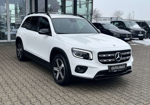 Mercedes-Benz GLB 200, 2021