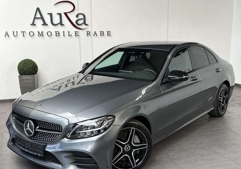 Mercedes-Benz C 300, 2021