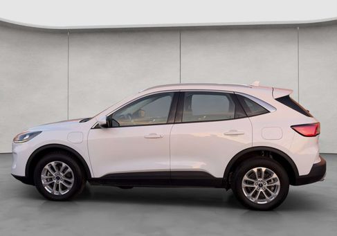 Ford Kuga, 2022