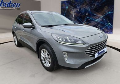 Ford Kuga, 2022