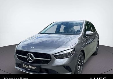 Mercedes-Benz B 180, 2025