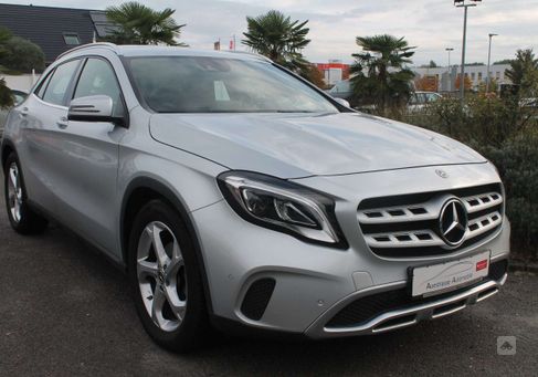 Mercedes-Benz GLA 180, 2019