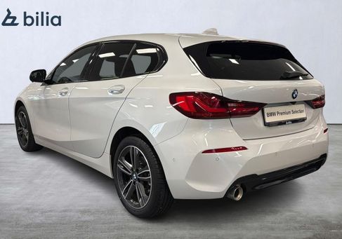 BMW 118, 2023