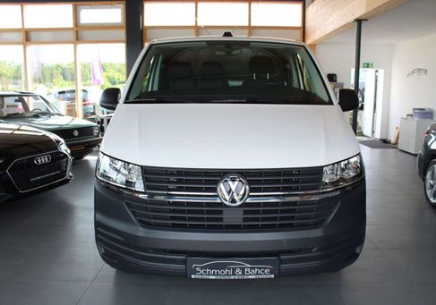 Volkswagen T6 Transporter, 2022