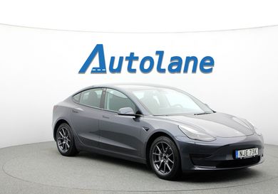 Tesla Model 3, 2022