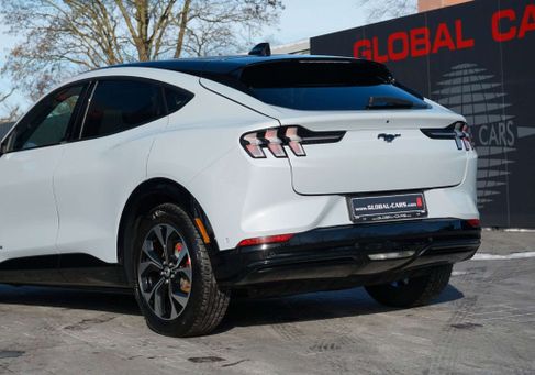 Ford Mustang Mach-E, 2022