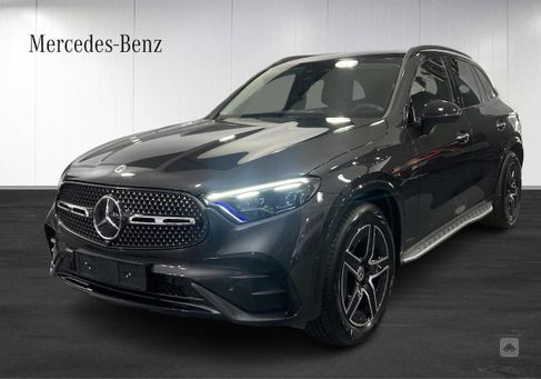 Mercedes-Benz, 2025