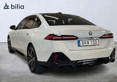 BMW 530, 2025