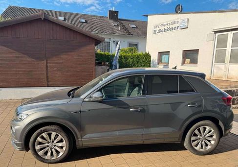 Volkswagen T-Roc, 2020