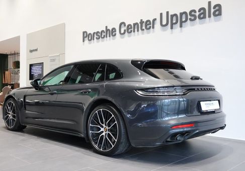 Porsche Panamera, 2022