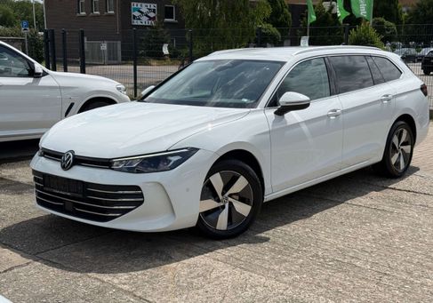 Volkswagen Passat Variant, 2024 2