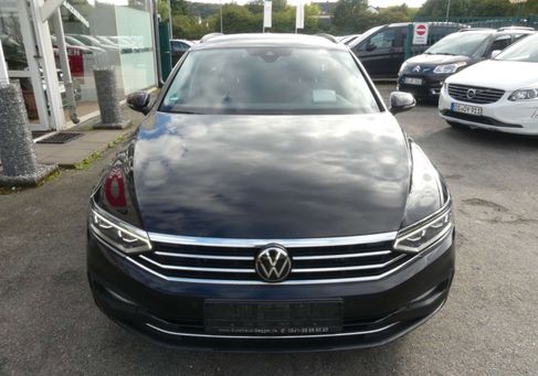 Volkswagen Passat Variant, 2023 3