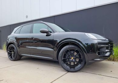 Porsche, 2024